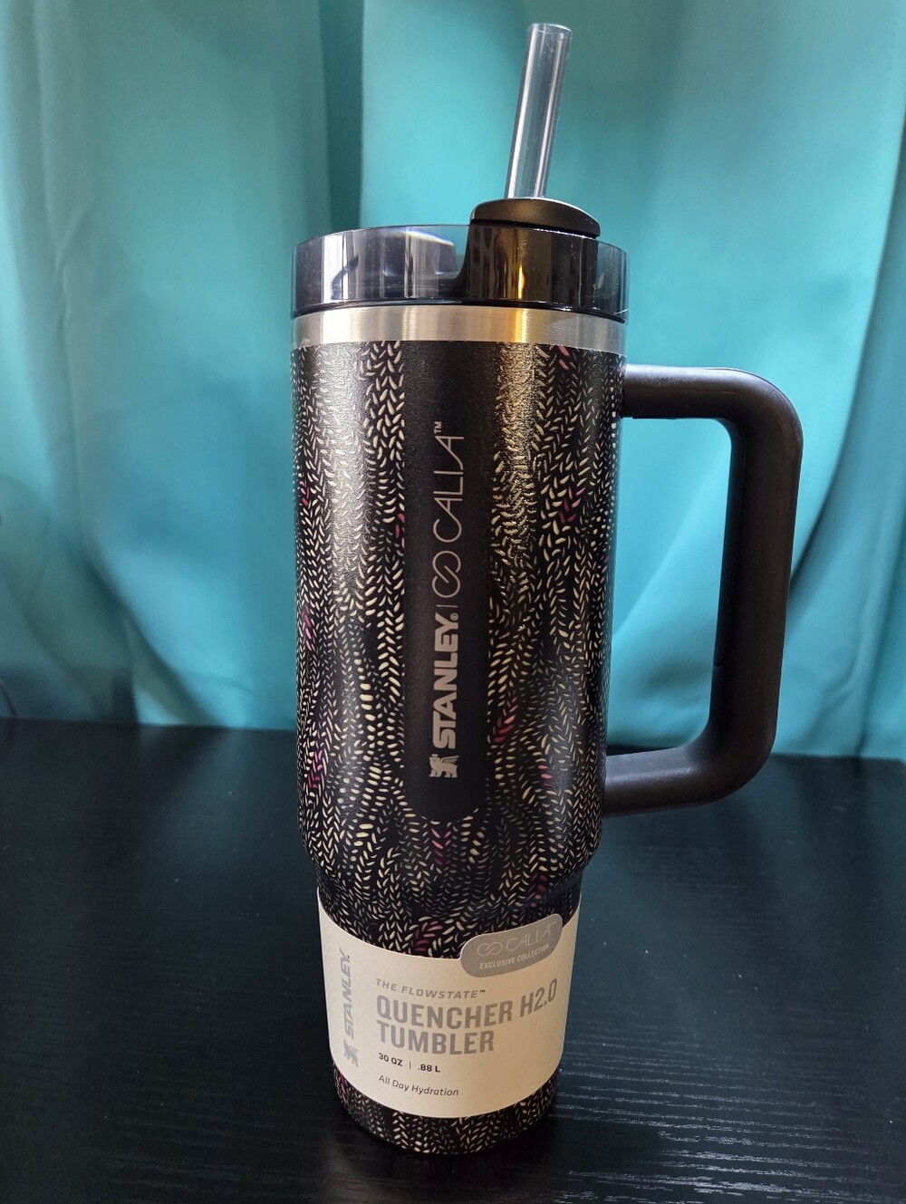 Stanley x CALIA 30 oz FlowState Quencher H2.0 Tumbler